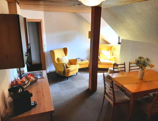 Gasthof Hirsch Schollbrunn Bagian luar foto